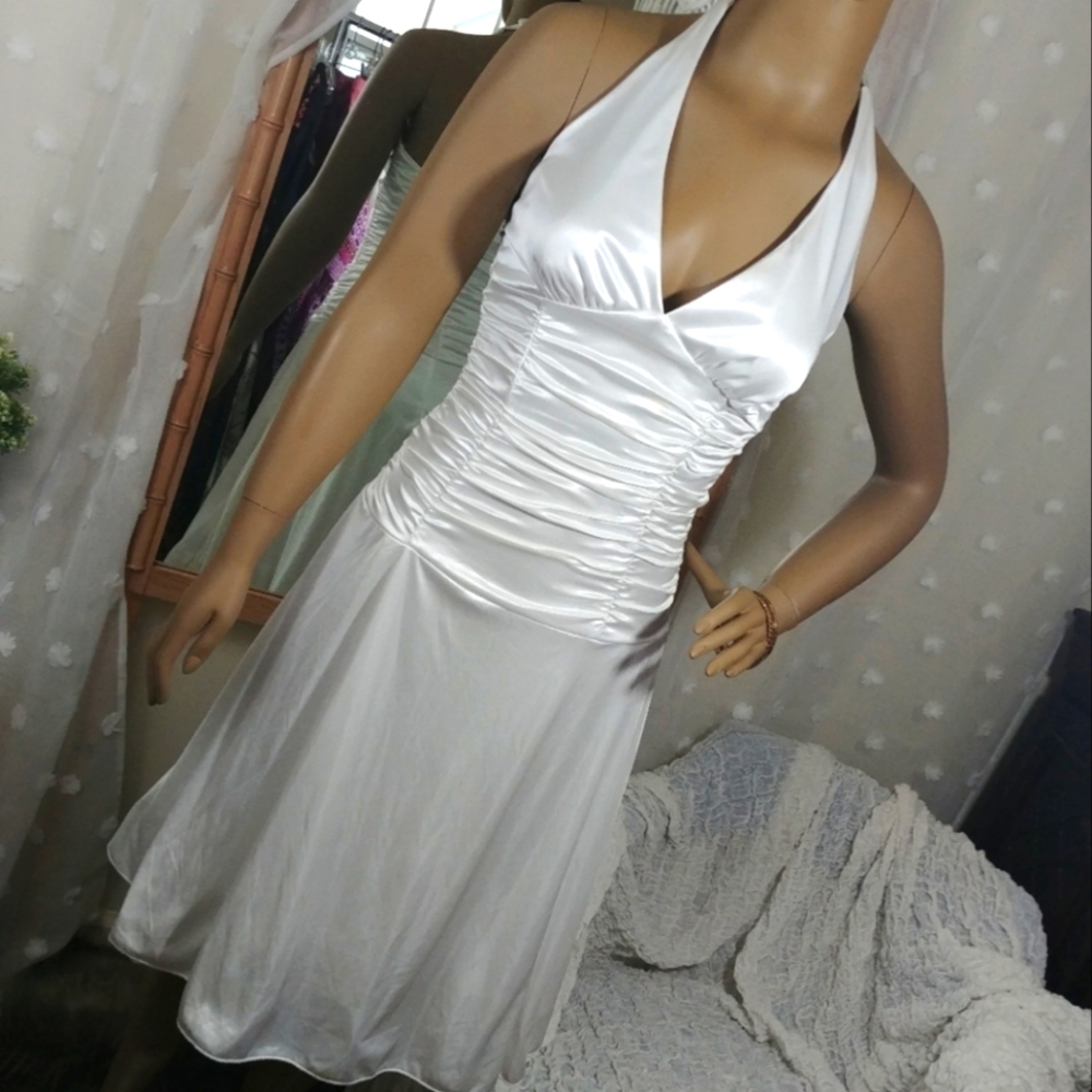 Ruby Rox Pin Up 50s Style White Ruched Satin 'Marilyn' Halter Dress Costume